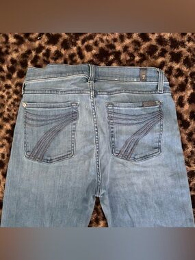 7 For All Mankind Women’s Light Blue Straight Jeans